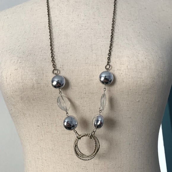 Jewelry - Silver & Clear Beaded Long Necklace